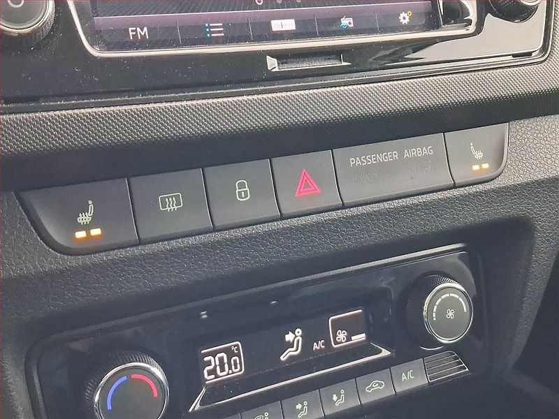 Škoda Fabia (2022) Style 1.0 TSI, ČR,1.maj - fotka 18 z 19