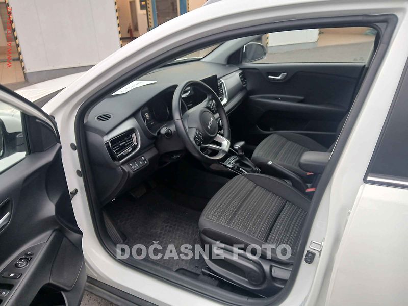 Kia Stonic (2022) 1.0TGDI, 1.maj,ČR, servis - fotka 3 z 3
