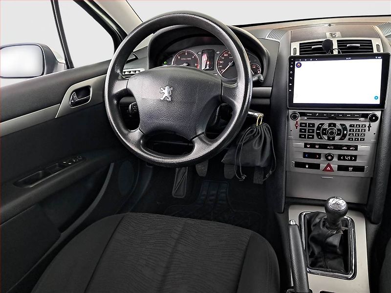 Peugeot 407 (2009) 1.6 HDi, po STK, Tažné, Klima - fotka 7 z 17