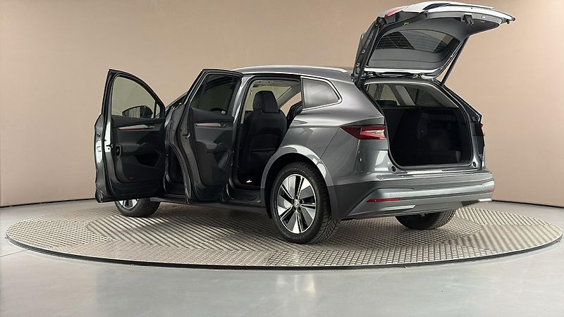 Škoda Enyaq 82 kWh AUT 80 Loft - fotka 7 z 31