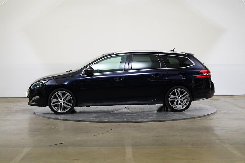 Peugeot 308 - fotka 3 z 29