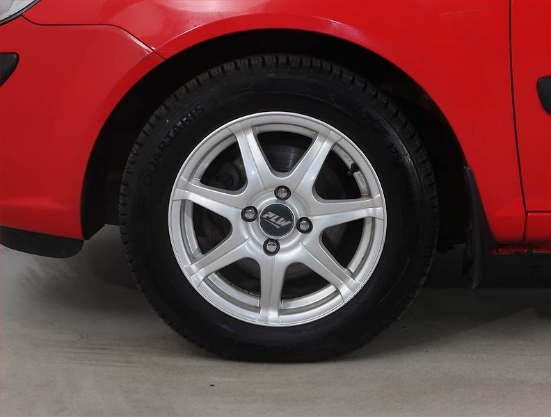 Hyundai Getz (2009) 1.4i, jezdí výborně - fotka 14 z 16