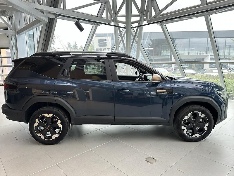 Dacia Bigster (2026) Extreme HYBRID 155 - ČERVEN - fotka 4 z 14