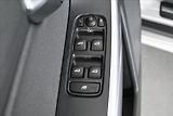 Volvo XC60 2,4 D5 133 kW AT6 AWD Záruka a - náhled 24