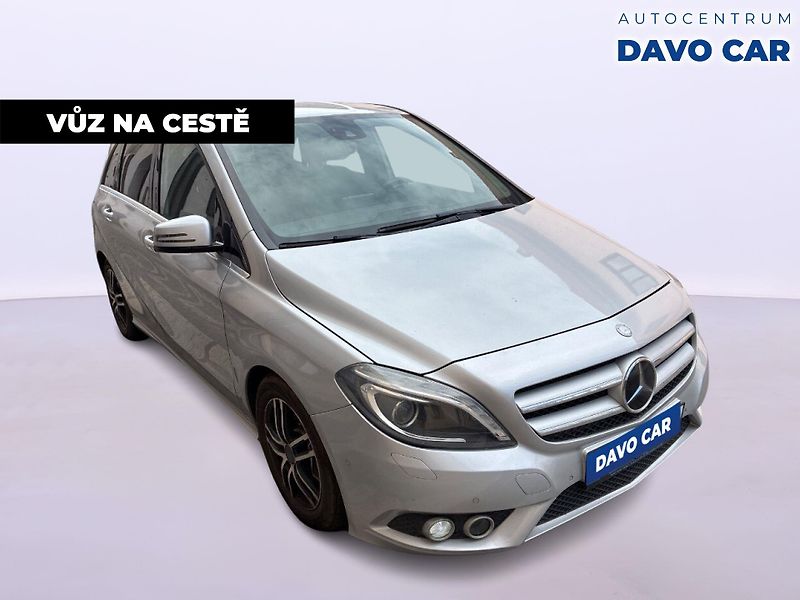 Mercedes-Benz Třídy B 1,6 200i 138kW Navi Xenon - fotka 4 z 37