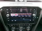 Volkswagen Passat Variant (2018) 1,5TSI AC NAVI ACC BT - náhled 23