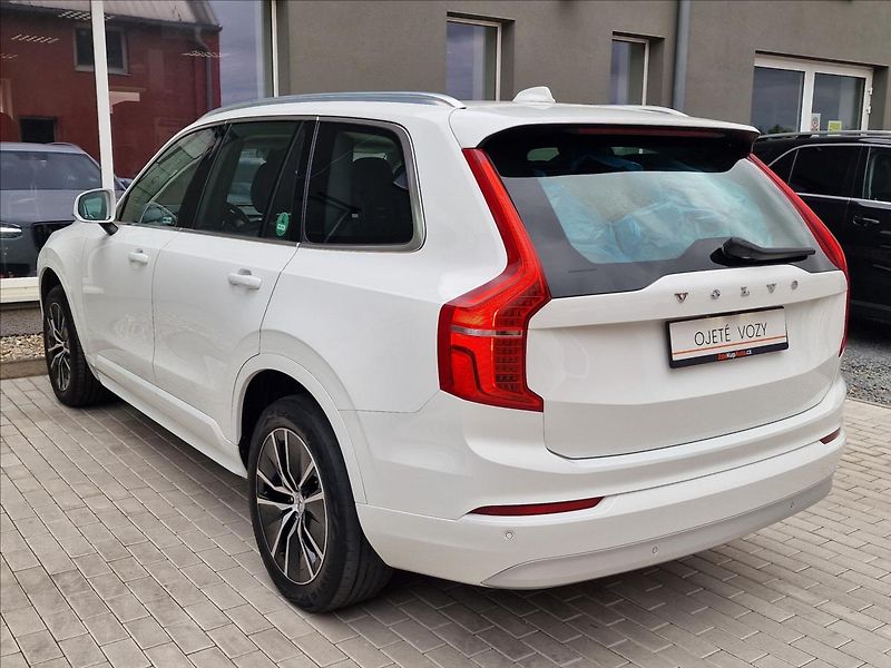 Volvo XC90 B5 AWD MomentumPro, 7-míst,ČR - fotka 8 z 50