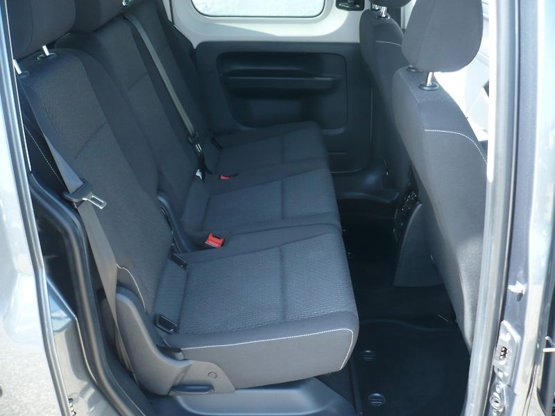 Volkswagen Caddy 2.0TDI 110Kw Serviska Klima - fotka 22 z 30