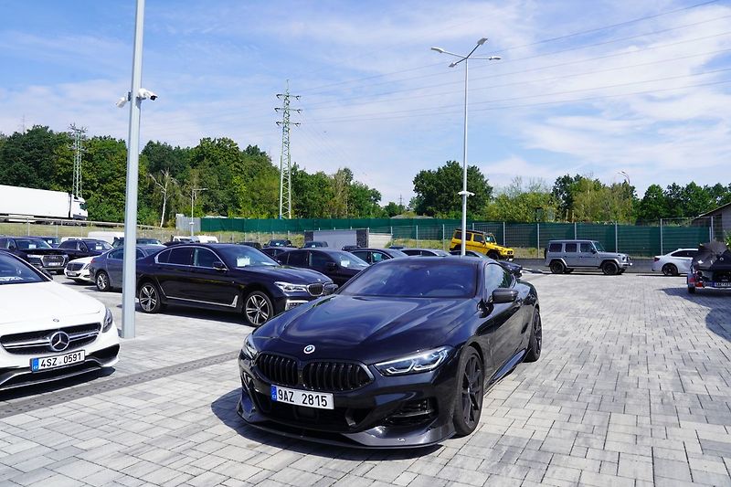 BMW M8 M850i xDrive /Laser/640 PS !! - fotka 2 z 15