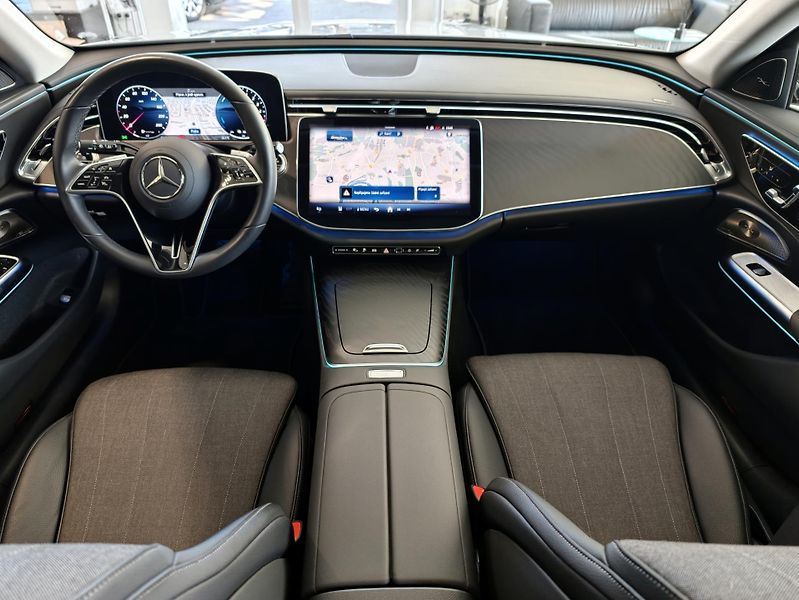 Mercedes-Benz Třídy E E300 de T 4M Avantgarde Adv+ - fotka 23 z 34