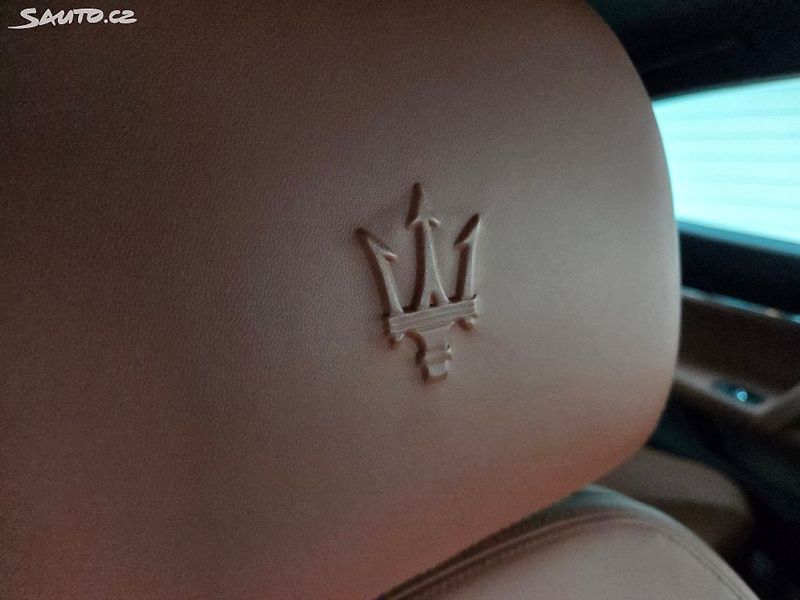 Maserati Quattroporte (2016) S Q4 3.0i V6 2.maj Nové ČR - fotka 22 z 50