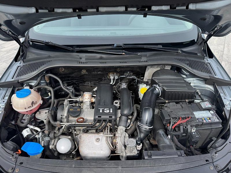 Škoda Rapid (2013) Ambition 1.2 TSI 63kW - fotka 30 z 37