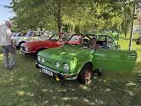 Návštěvníci akce mohli obdivovat kolem 140 historických automobilů, motorek i traktorů.