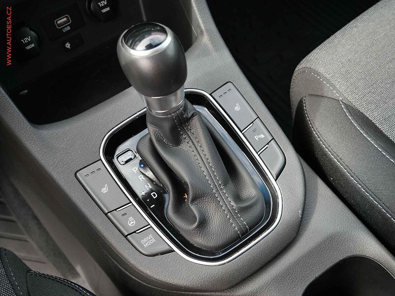 Hyundai i30 (2022) 1.5 T-GDi, ČR, Smart, AT, LED - fotka 14 z 20