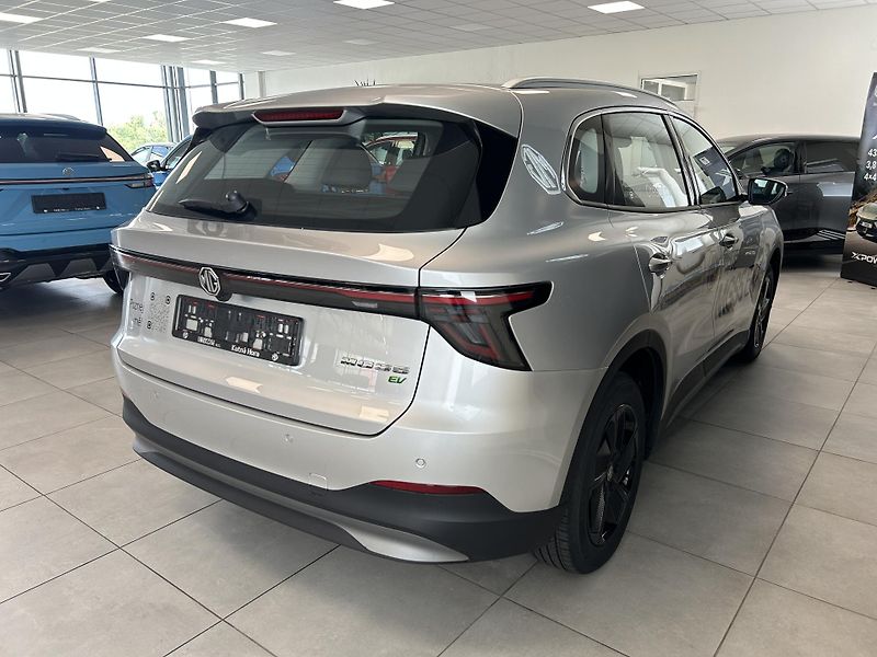 MG MGS5 EV (2026) Emotion 64kWh 170kW DEMO - fotka 5 z 8