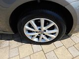 Volkswagen Touran (2009) 1.9 TDi DSG - náhled 20
