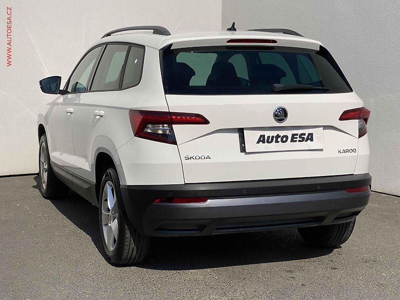 Škoda Karoq (2018) 1.0 TSi, Ambition, navi - fotka 6 z 16