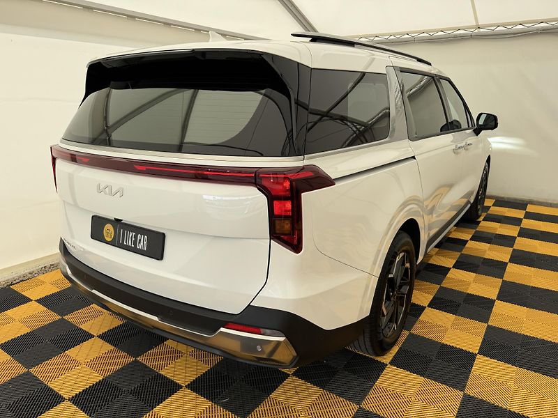 Kia Carnival 2.2d*AT*145kw*9-mist*DPH* - fotka 5 z 50