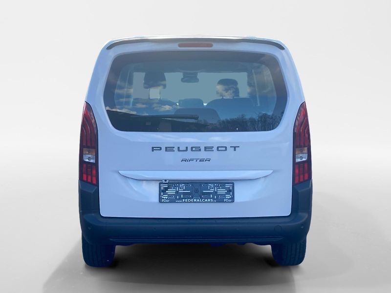 Peugeot Rifter (2025) LONG ALLURE BlueHDi 130 EAT8 - fotka 4 z 15