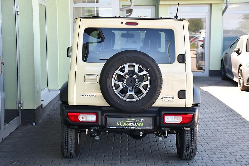 Suzuki Jimny 1,5 GLX AUTOMAT  - fotka 10 z 36