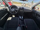 Volkswagen Golf 1,6 FSI automat - náhled 4