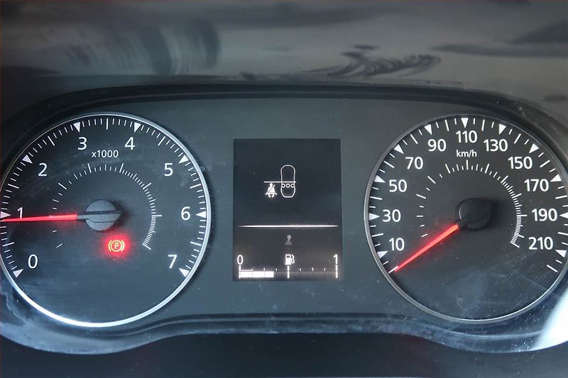 Dacia Duster (2019) Prestige 1.6 SCe, ČR,1.maj - fotka 11 z 17