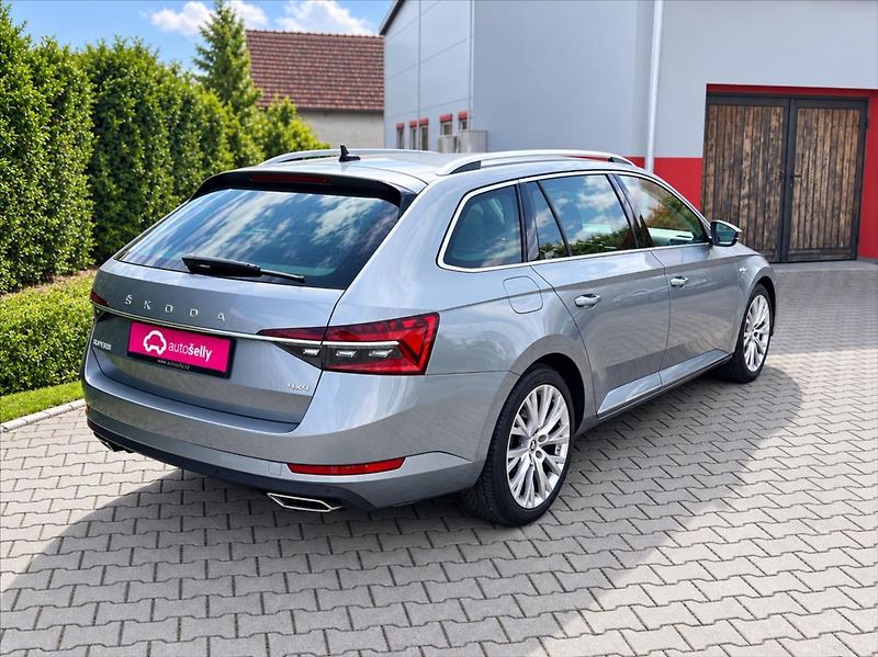 Škoda Superb 2,0 TSi L&K 4x4 DSG 272PS LED - fotka 5 z 26