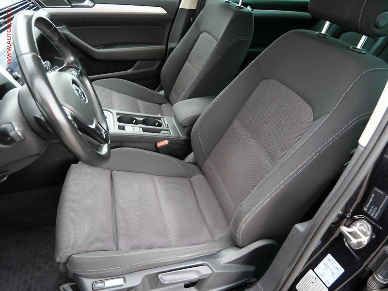 Volkswagen Passat (2018) 1.6 TDi, Comfortline, DSG - fotka 9 z 21