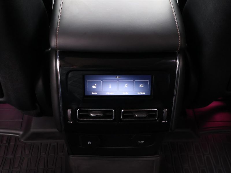 Lincoln Aviator 3,0 EvoBoost V6 AWD CZ - fotka 35 z 43