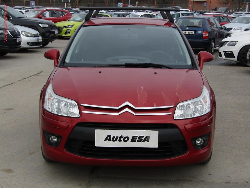 Citroën C4 (2009) 1.4 16V, 1.maj,ČR, AC, STK2 - fotka 2 z 16