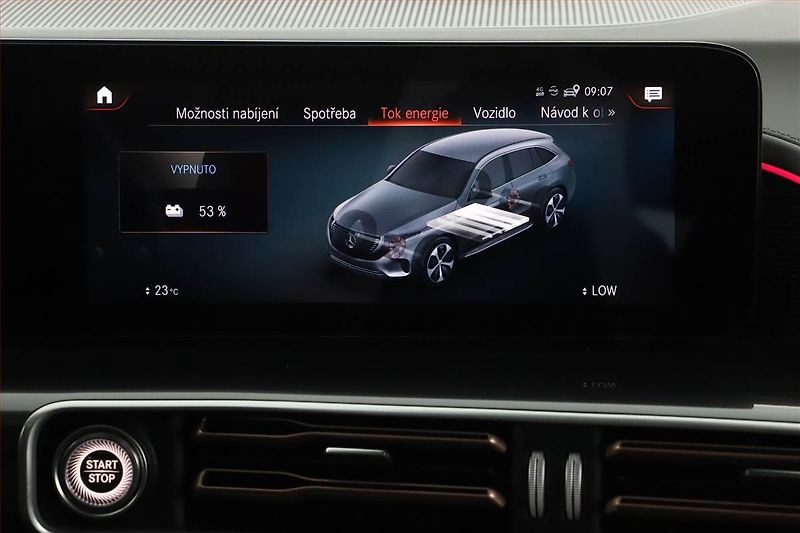 Mercedes-Benz EQC (2020) 400 4MATIC, SoH 95% - fotka 19 z 31