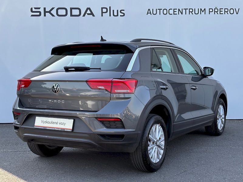 Volkswagen T-Roc (2022) 1.0 TSI 81kW - fotka 2 z 35