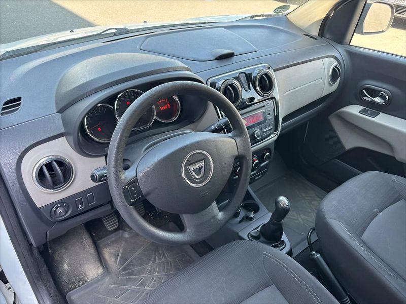 Dacia Lodgy 1,2 TCe - fotka 15 z 22