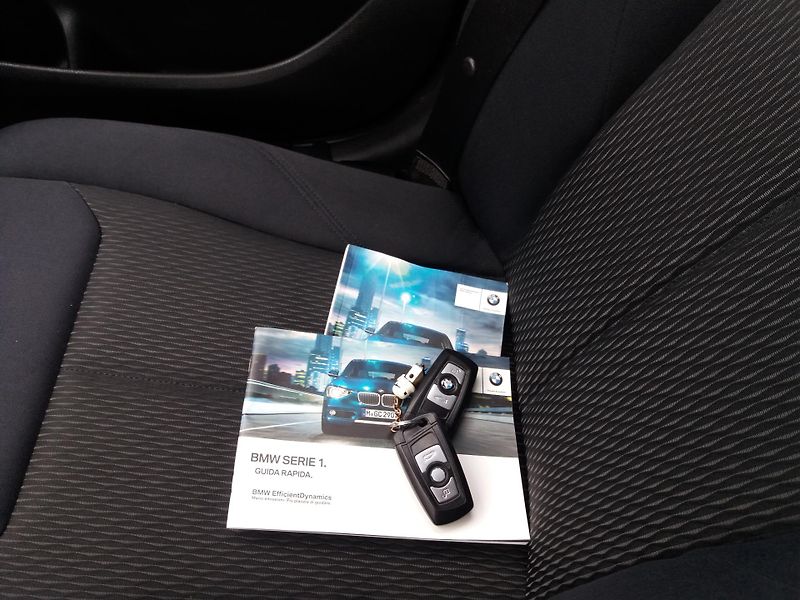 BMW Řada 1 118d,2.0D ,AUTOMAT , ZADÁNO !! - fotka 25 z 27