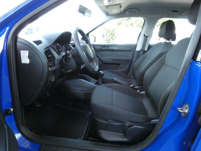Škoda Fabia III Combi Active 1.0 MPI /55kW - fotka 20 z 30