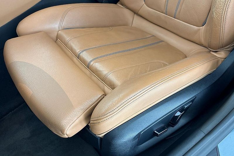 BMW Řada 5 540i xDrive - fotka 7 z 24