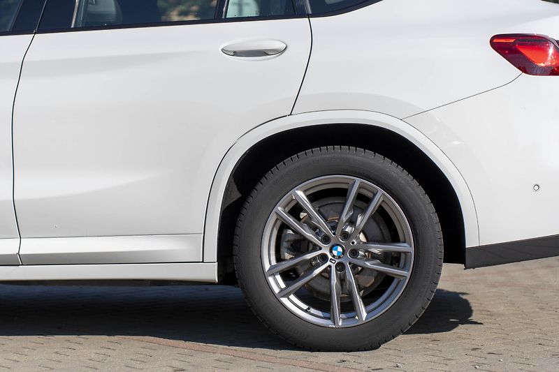 BMW X4 (2021) xDrive 20d M Sport paket, DPH - fotka 15 z 32