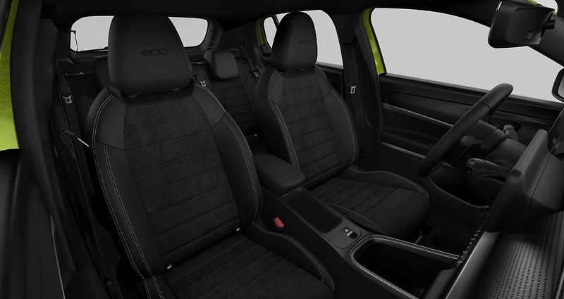 Fiat 600 (2026) 1.2 Turbo Hybrid 145k eDCT6 - fotka 5 z 5