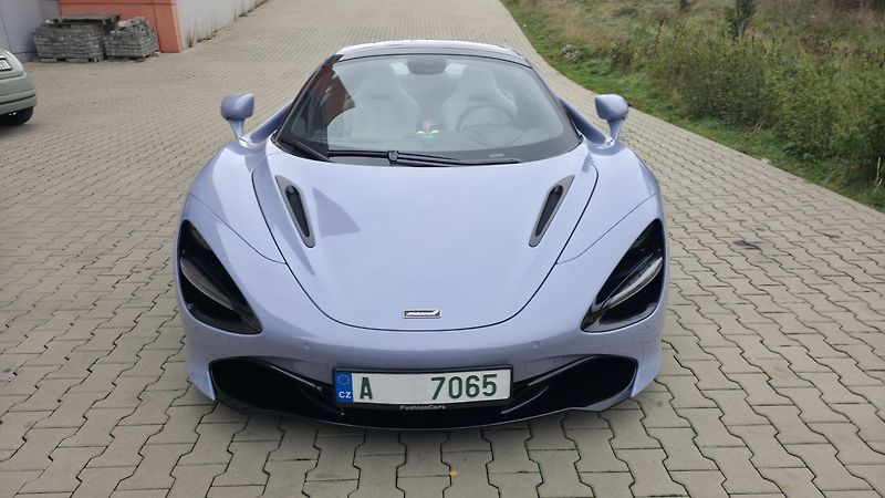 McLaren 720S (2023) SPIDER záruka-MSO-SKY ROOF-TOP - fotka 2 z 19