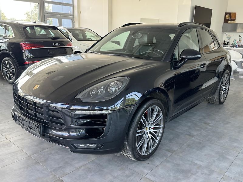 Porsche Macan (2015) 3,6 V6 Turbo CHRONO BOSE - fotka 3 z 35