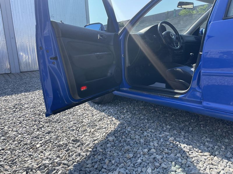 Volkswagen Golf 1.6i SR 100PS 134TKM EXTRA 1A! - fotka 91 z 174
