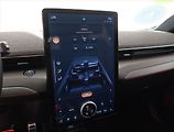 Ford Mustang Mach-E (2021) Standard Range AWD, SoH 94% - náhled 17