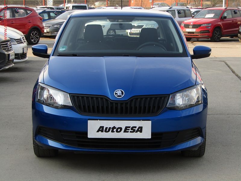Škoda Fabia (2017) 1.2 TSi, Active, park. čidla - fotka 2 z 15