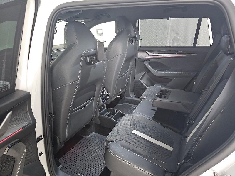 Škoda Kodiaq (2025) 2.0TDi 142kW 4X4 SPORTLINE WEB - fotka 7 z 32