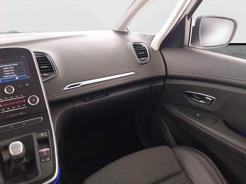 Renault Grand Scénic (2018) 1.6 dCi, Kůže, Navi, Tempomat - fotka 8 z 22