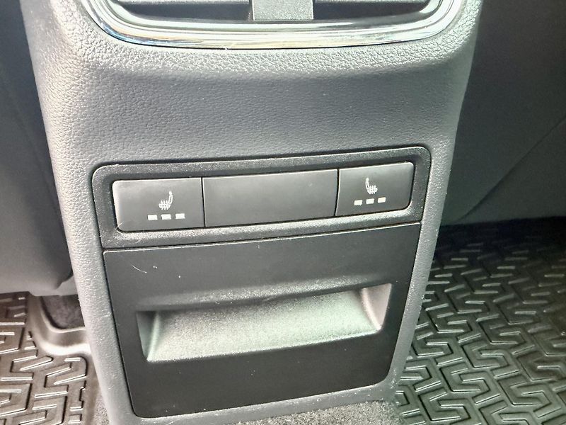Škoda Octavia (2014) 2.0 TDI 110kW DSG ELEGANCE!!! - fotka 23 z 27