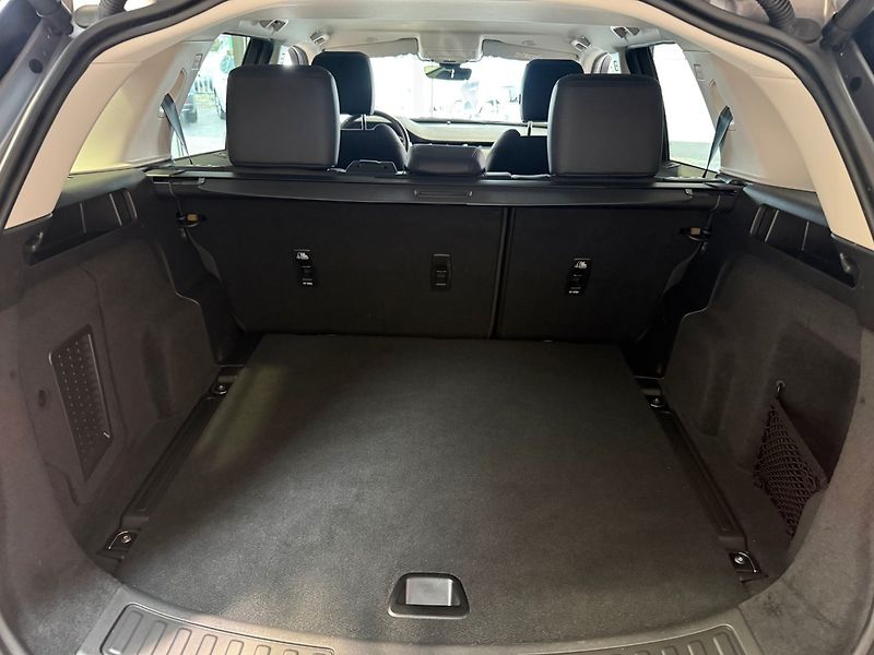 Land Rover Discovery Sport (2023) S D165 9AT AWD - fotka 24 z 28