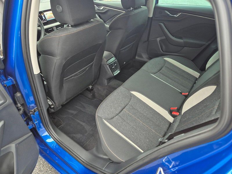 Škoda Scala (2025) Top Selection 1.5TSi 110kW 6°m - fotka 14 z 31