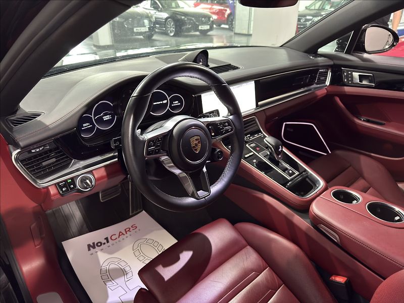 Porsche Panamera 4,0   4S 421HP APPROVED 27 SOF - fotka 8 z 37