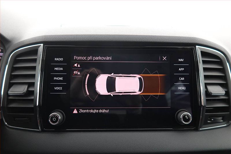 Škoda Karoq (2022) Ambition 2.0 TDI - fotka 18 z 18